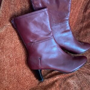 Red LEATHER VanEli boots size 9.5